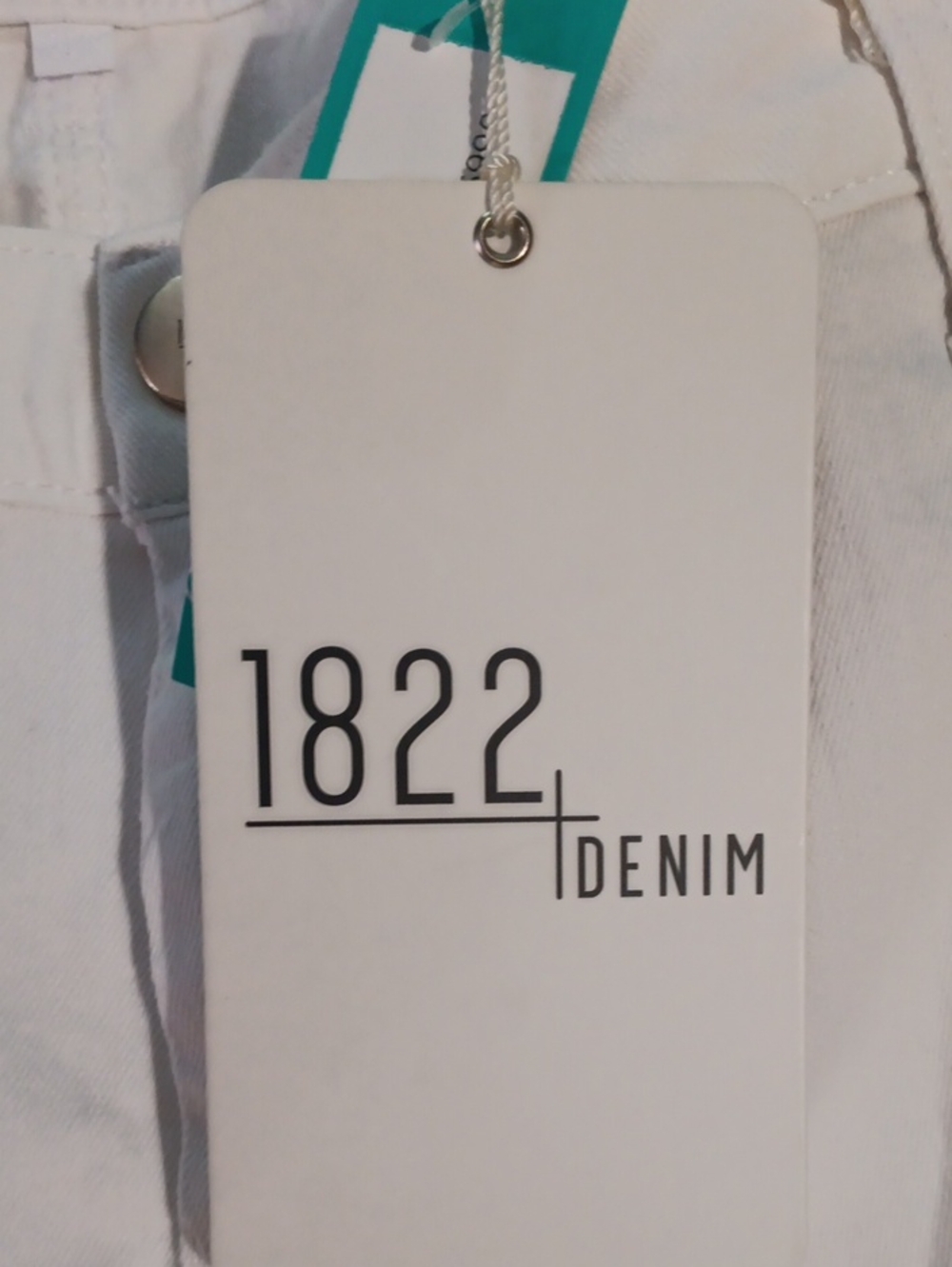 1822 Denim White Jeans - Picture 2 of 5